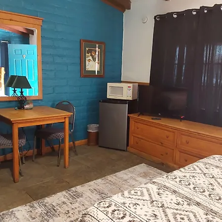 Trail Rider\'S Inn Motel