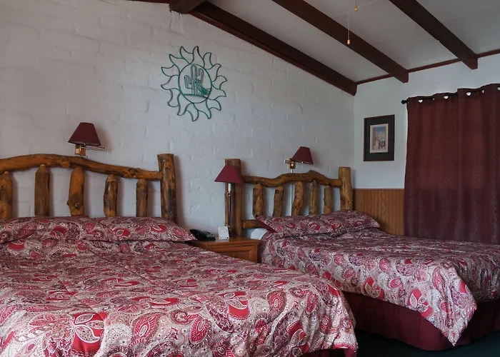 Trail Rider's Motel 2*