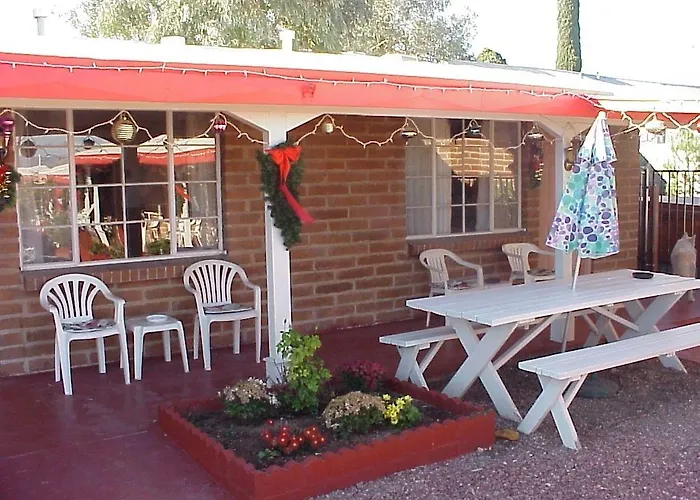 Trail Rider's Motel 2*