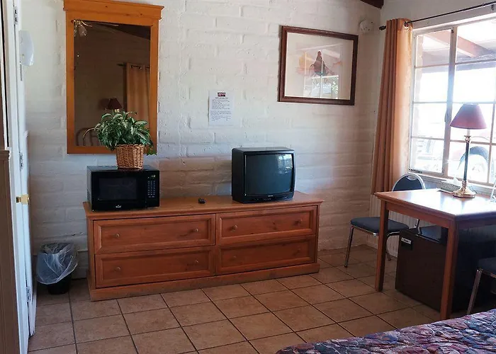 Trail Rider's Motel 2*